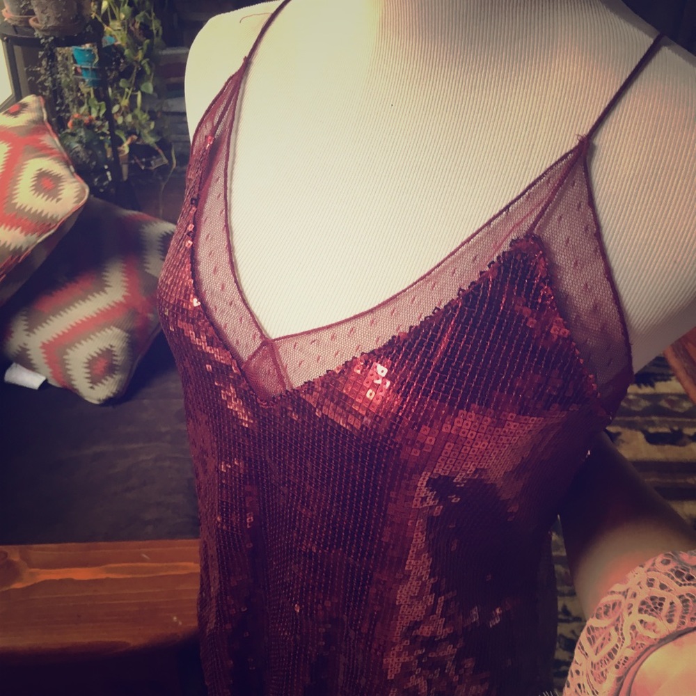 BEAUTIFUL SEQUIN TANK FREE PEOPLE🔥